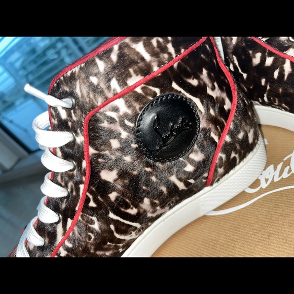 100% Authentic Men's Christian Louboutin limited edition sneakers - Picture 3 of 4